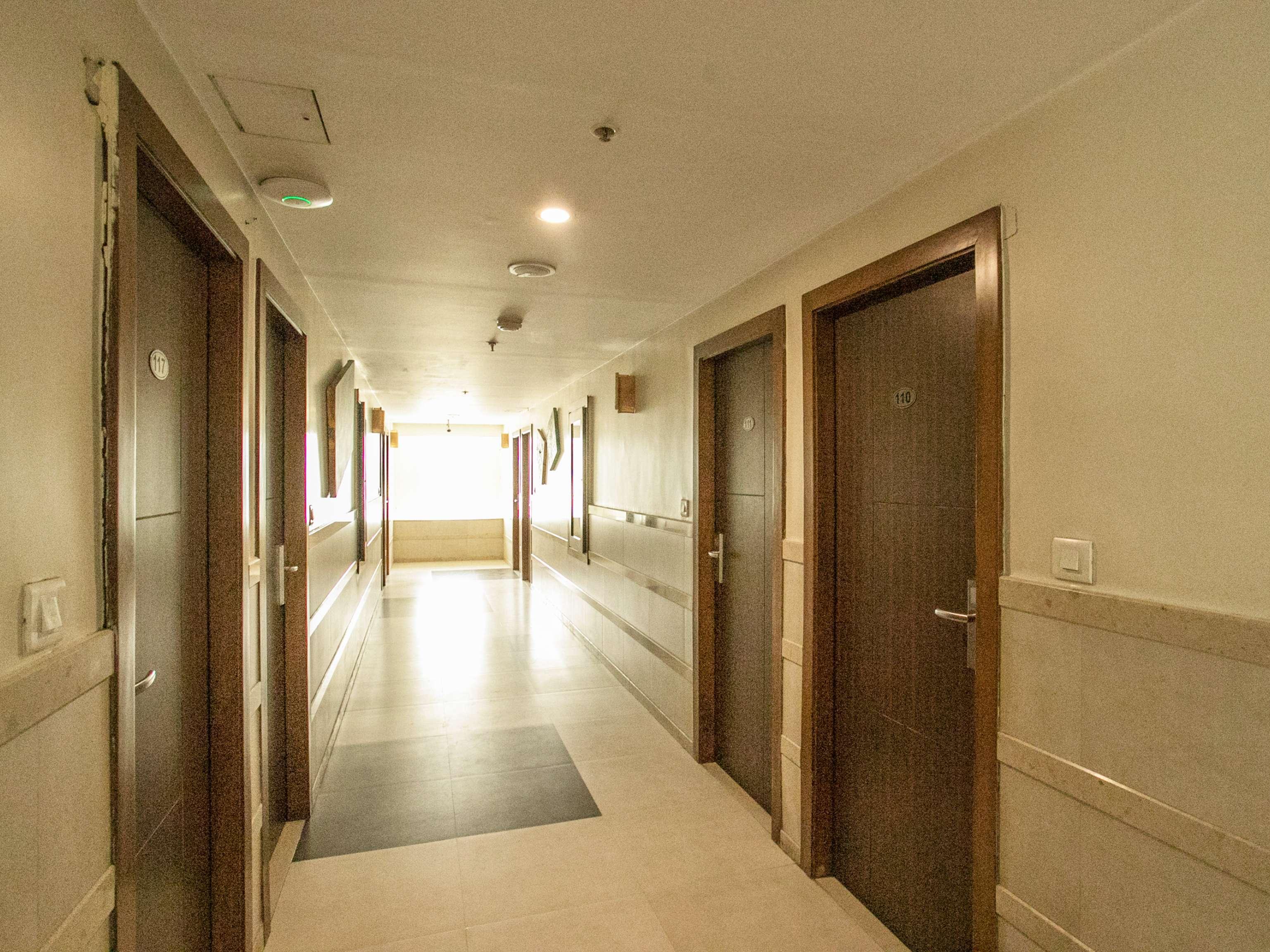 Capital O 14972 Hotel Ekaa Bangalore Extérieur photo