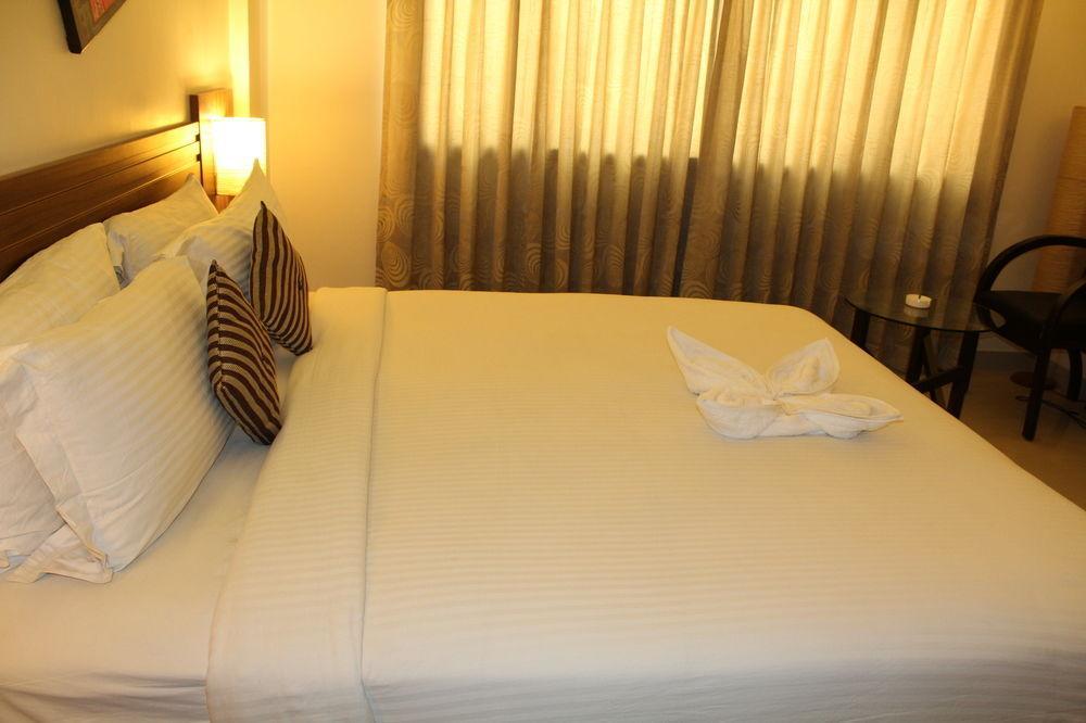 Capital O 14972 Hotel Ekaa Bangalore Extérieur photo